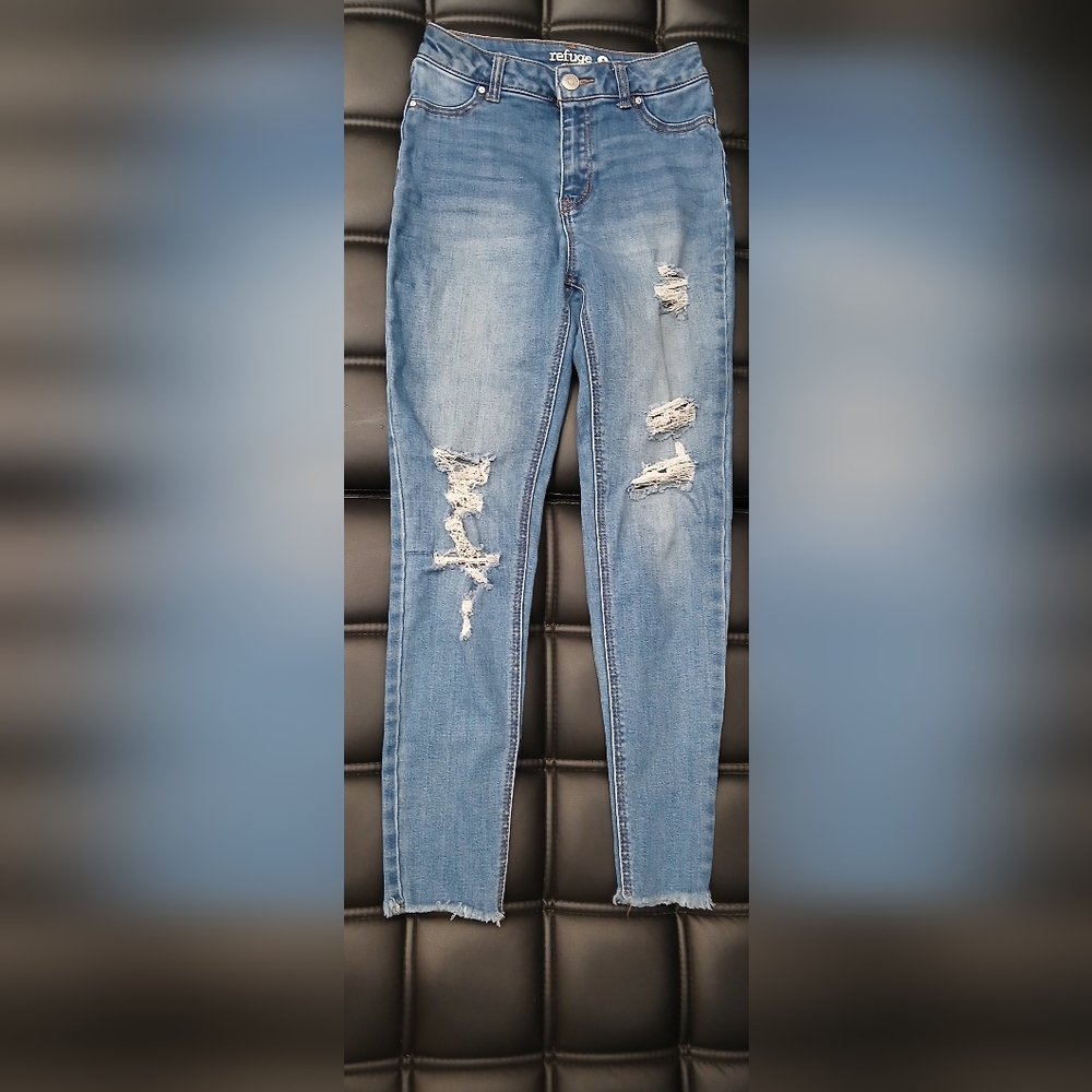 Women's Distressed Refuge Jeans Size 3